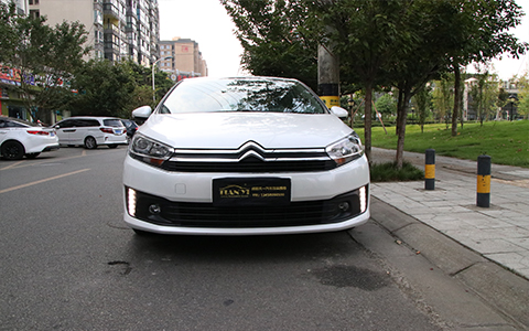 成都天一車(chē)燈雪鐵龍C4世嘉車(chē)燈改裝升級(jí)